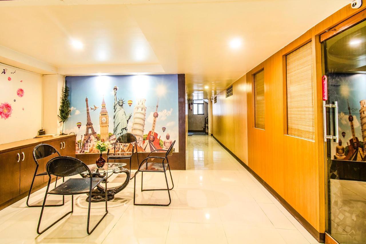 Fabexpress Karishma - Shivaji Nagar, Hotel 3*